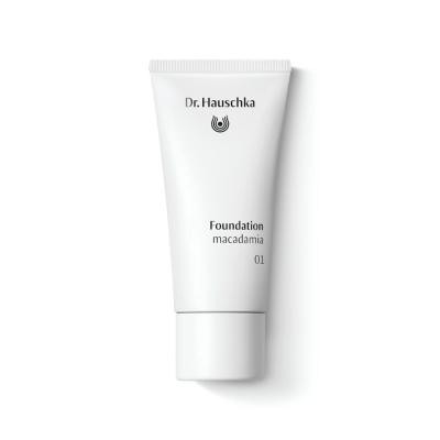 DR. HAUSCHKA Tonālais krēms 01 Macadamia 30ml