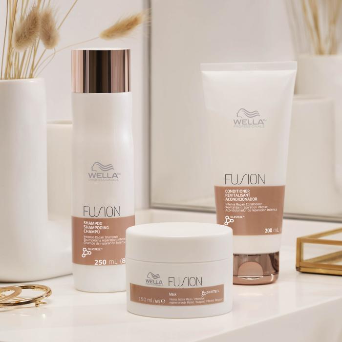 Wella Professionals Fusion maska bojātiem matiem 150 ml